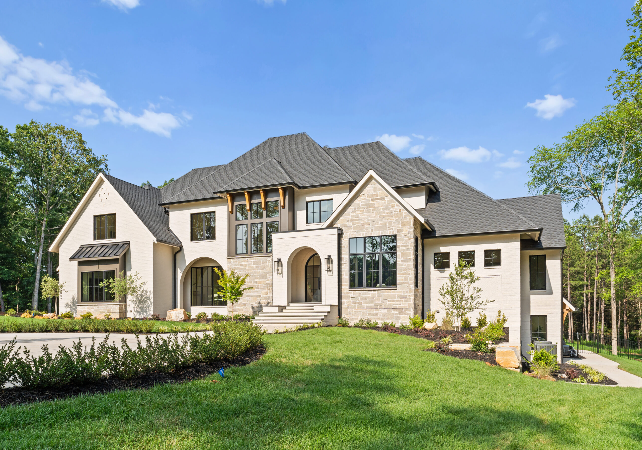Luxury custom home builder in Lake Norman and Mooresville North Carolina